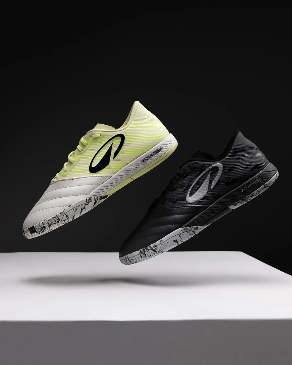 Футзальные бутсы от Декатлон