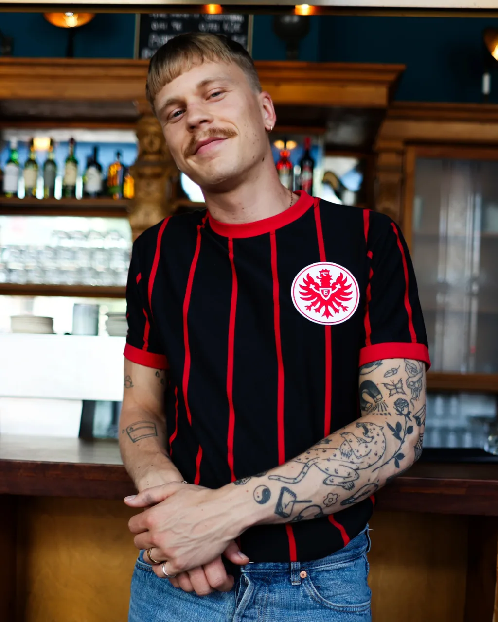 Retro Glory, Timeless Style 🖤❤️